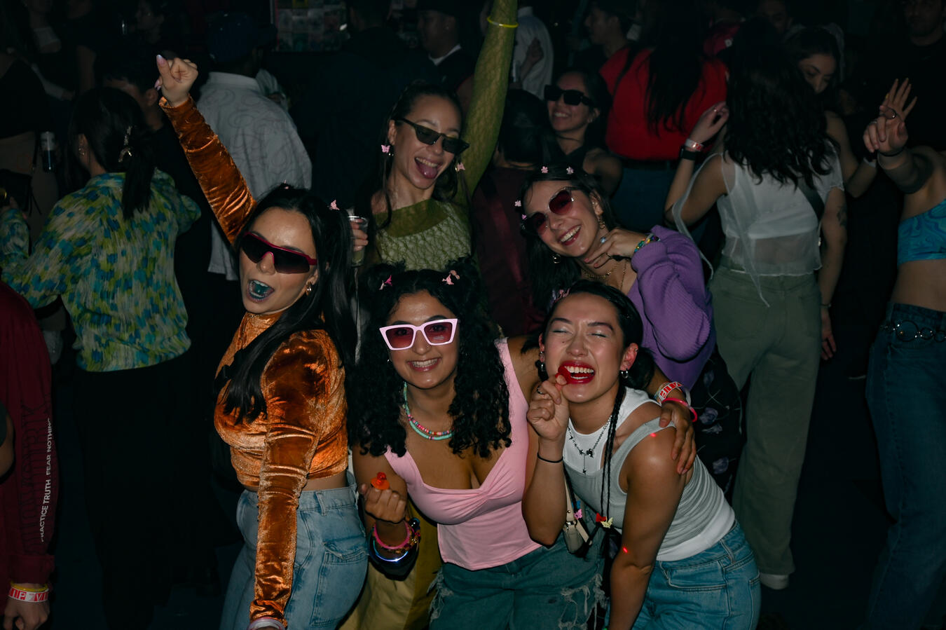 Throwback Y2K Throwback Y2K